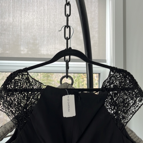 Le Chateau Black Dress - Picture 3 of 3